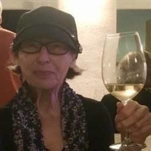 Meet your Posher, Elaine